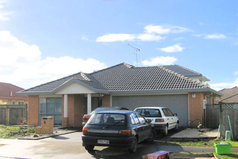 Photo of property in 5 Sheldon Place, Burswood, Auckland, 2013