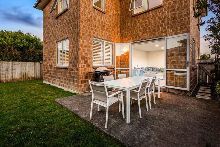 Photo of property in 83 Riverside Road, Orewa, 0931