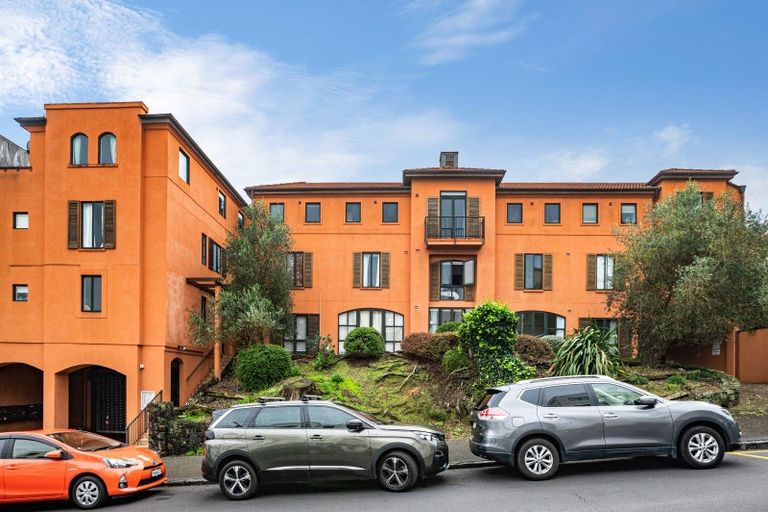 Photo of property in 19/10 Cleveland Road, Parnell, Auckland, 1052