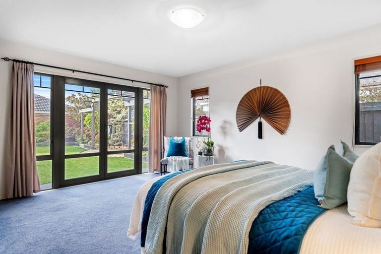 Photo of property in 14 Glasnevin Drive, Casebrook, Christchurch, 8051