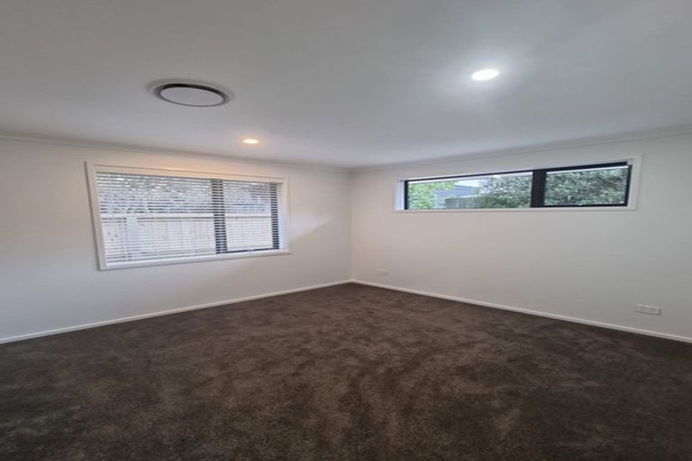 Photo of property in 27 Applemoors Way, Riverhead, 0820