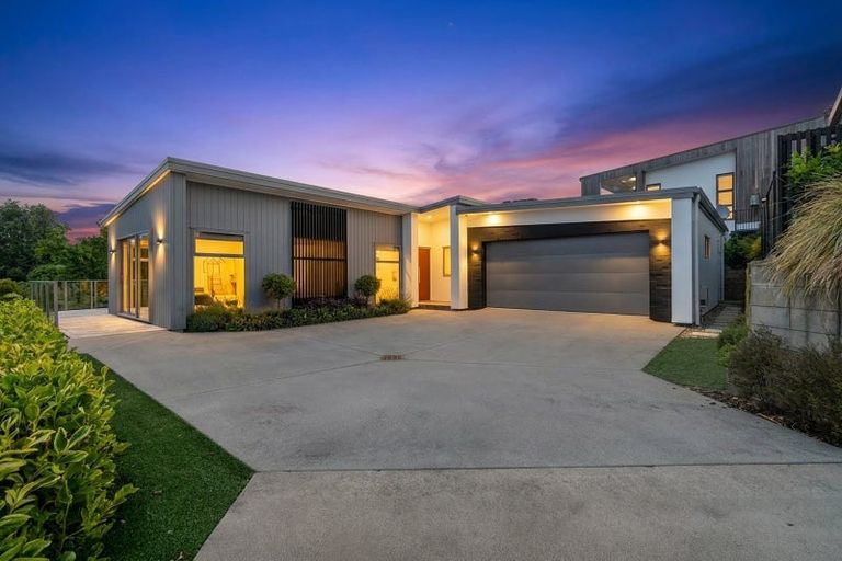 Photo of property in 13 Ada Close, Cambridge, 3434