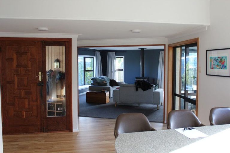 Photo of property in 39 Shandon Road, Vauxhall, Dunedin, 9013