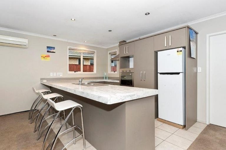 Photo of property in 6 Raddington Way, Huntington, Hamilton, 3210