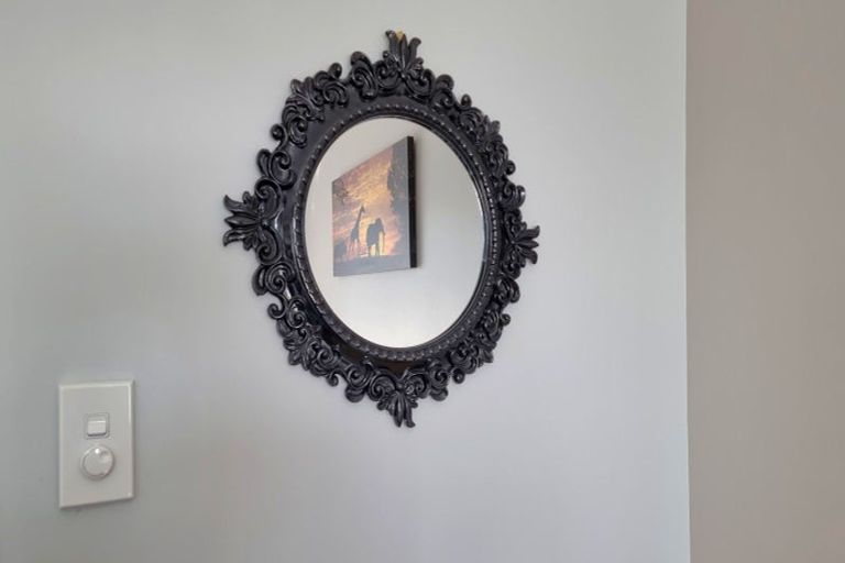 Photo of property in 176 Gossamer Drive, Pakuranga Heights, Auckland, 2010