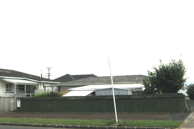 Photo of property in 6 Muripara Avenue, Point Chevalier, Auckland, 1022