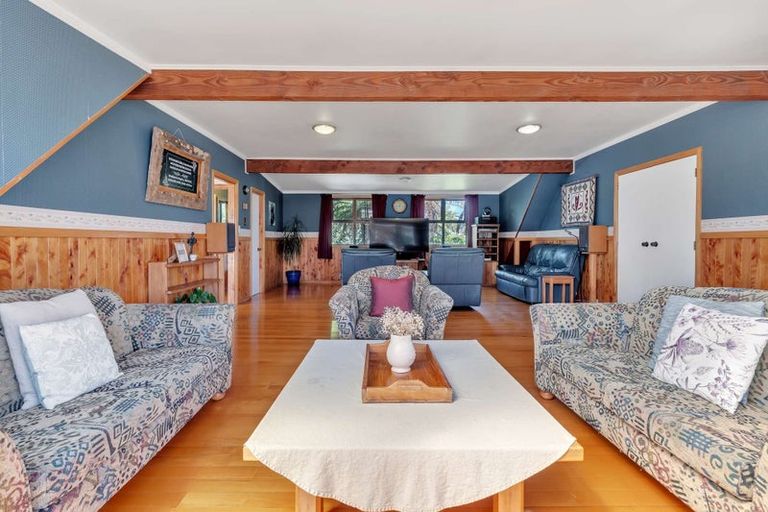 Photo of property in 28 Petrie Street, Pomare, Rotorua, 3015