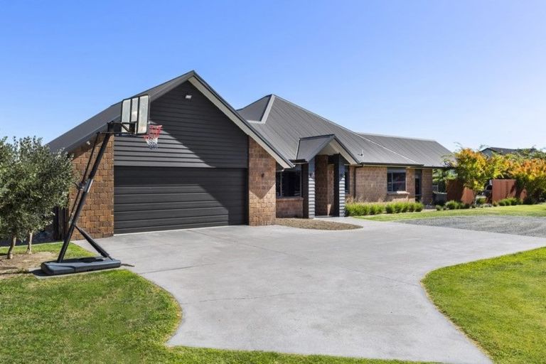 Photo of property in 30 Bates Road, Tamahere, Hamilton, 3283