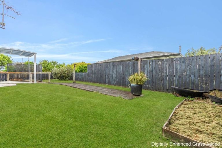 Photo of property in 2a Ranui Street, Ngatea, 3503