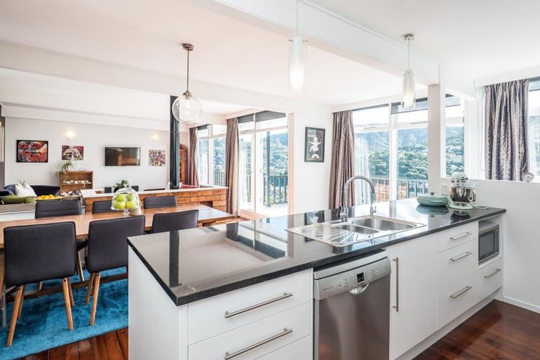 Photo of property in 39 Imlay Crescent, Ngaio, Wellington, 6035