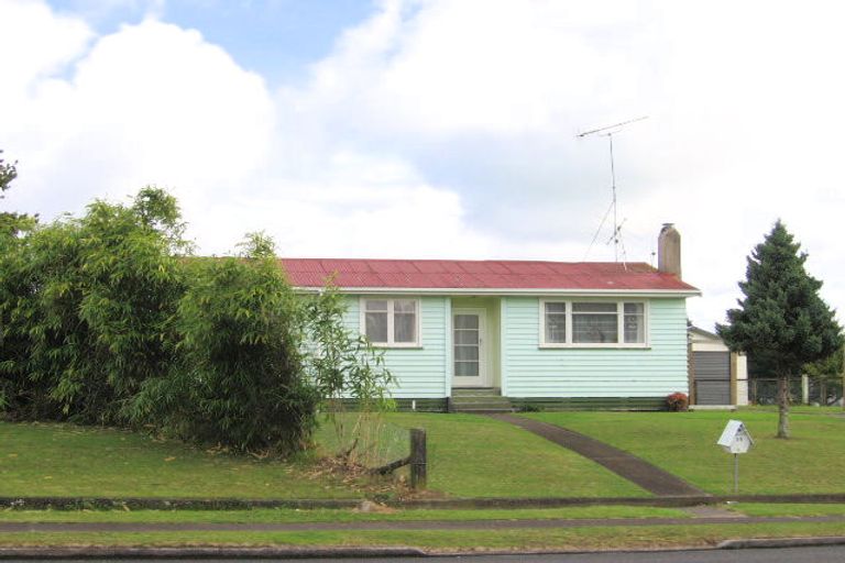 Photo of property in 38 Saint Andrews Drive, Tokoroa, 3420