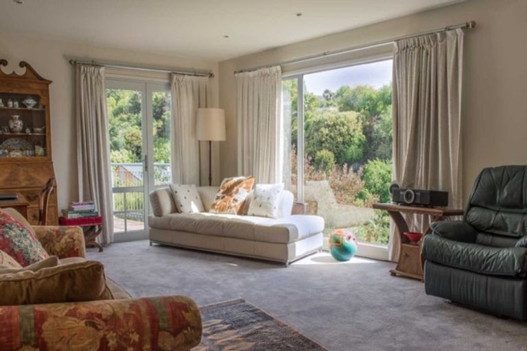 Photo of property in 1a Sherwood Lane, Cashmere, Christchurch, 8022