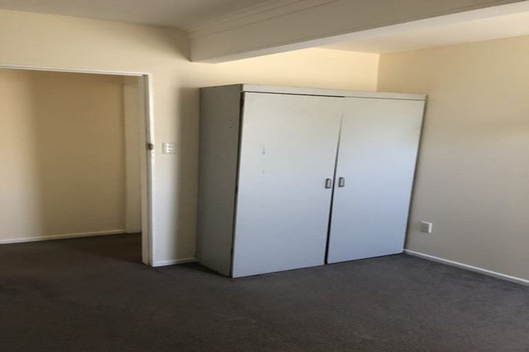 Photo of property in 68-70 Pirie Street, Mount Victoria, Wellington, 6011