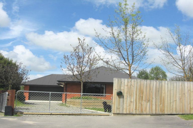 Photo of property in 10 Kowhai Street, Oxford, 7430