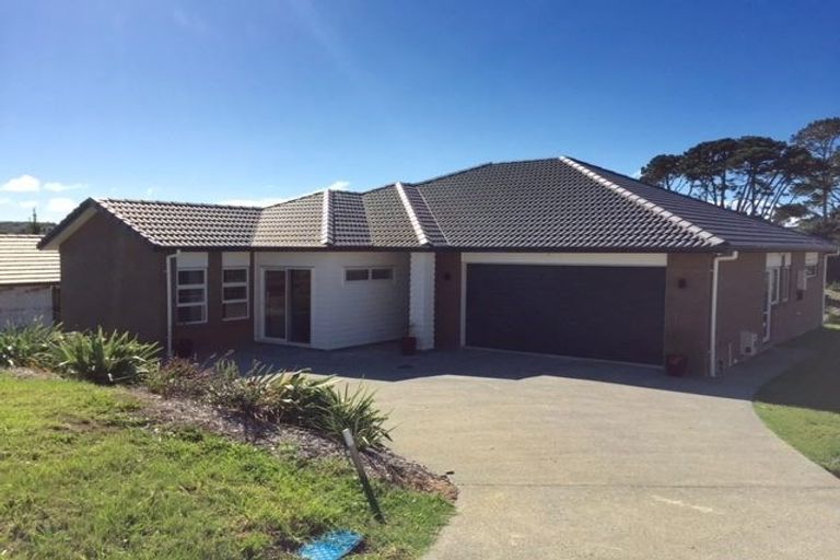 Photo of property in 31 Discovery Drive, Gulf Harbour, Whangaparaoa, 0930