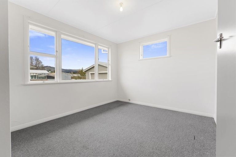 Photo of property in 28 Stafford Street, Shannon, 4821