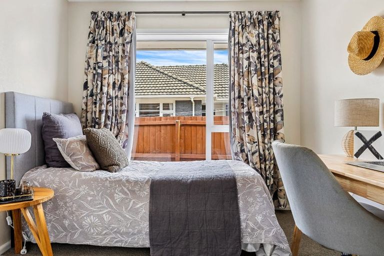Photo of property in 95 Kendal Avenue, Burnside, Christchurch, 8053