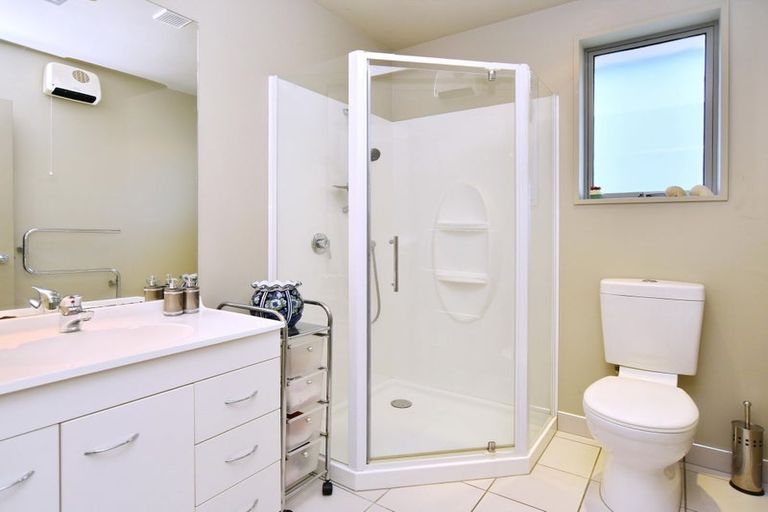 Photo of property in 5/9 Marsden Street, Heathcote Valley, Christchurch, 8022