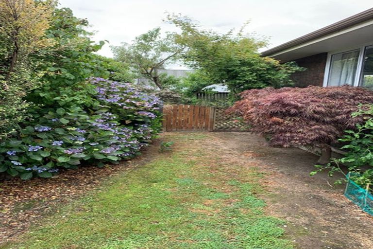 Photo of property in 28 Spring Place, Leeston, 7632