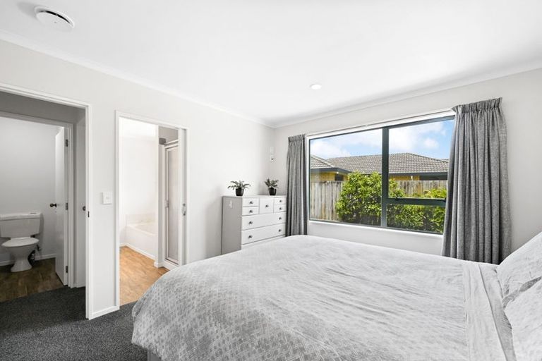 Photo of property in 80 Radiata Street, Fairview Downs, Hamilton, 3214