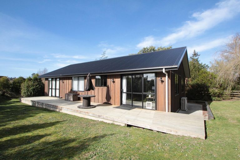 Photo of property in 28 Grove Avenue, Weston, Oamaru, 9401