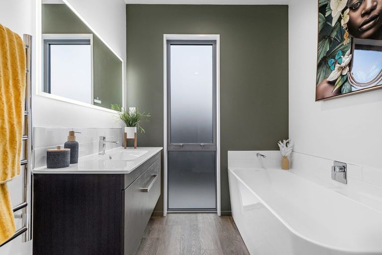 Photo of property in 24 Inch Crescent, Rangiora, 7400