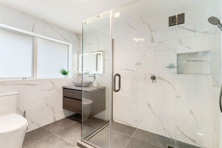 Photo of property in 24 Goh Place, Manurewa, Auckland, 2105