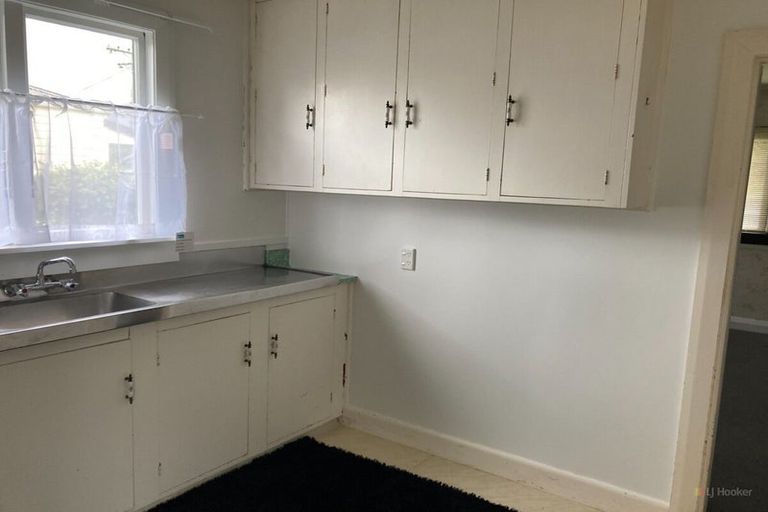 Photo of property in 17 Edward Street, Waimate, 7924