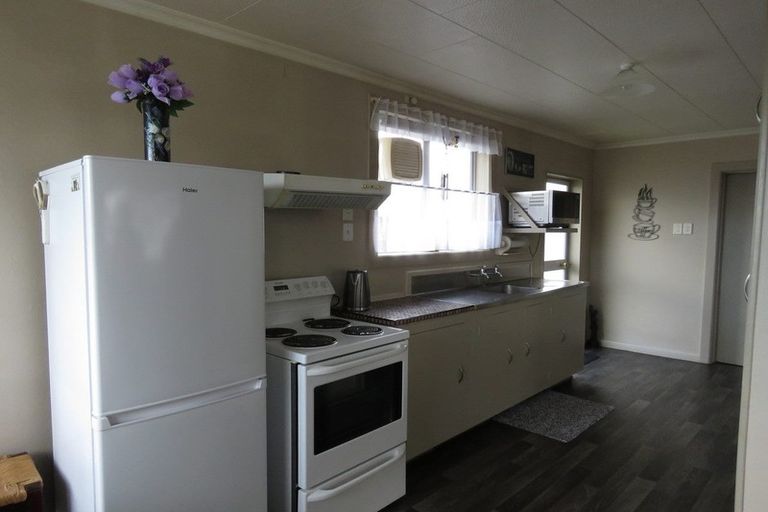 Photo of property in 18 Lyon Street, Glengarry, Invercargill, 9810