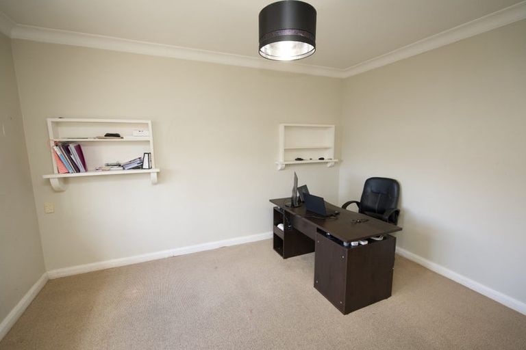 Photo of property in 266 Park Road, Hokowhitu, Palmerston North, 4410