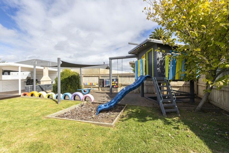 Photo of property in 5 Keene Drive, Bell Block, New Plymouth, 4312