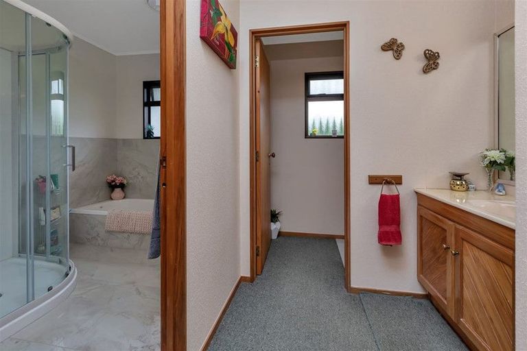 Photo of property in 51 Loop Road, Otaika, Whangarei, 0170