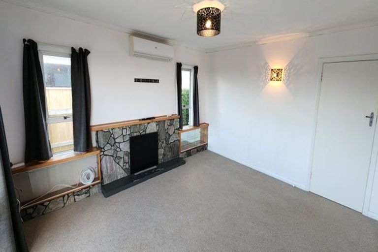 Photo of property in 90 Mangorei Road, Strandon, New Plymouth, 4312