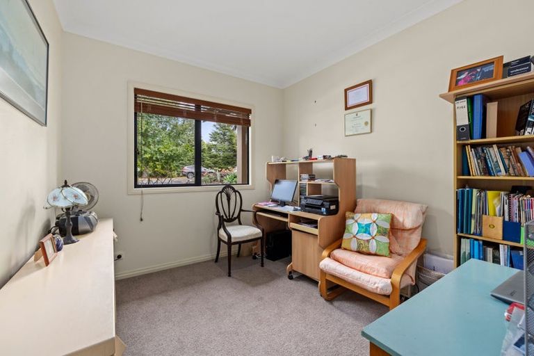 Photo of property in 28 Davis Strongman Place, Kerikeri, 0293