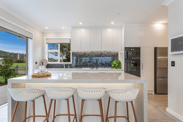 Photo of property in 4 Parlane Drive, Huapai, Kumeu, 0810