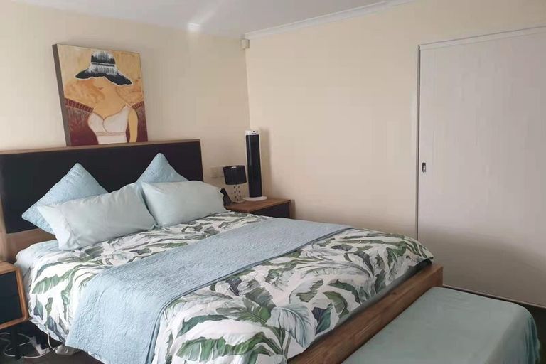 Photo of property in 3 Lantern Court, Henderson, Auckland, 0612