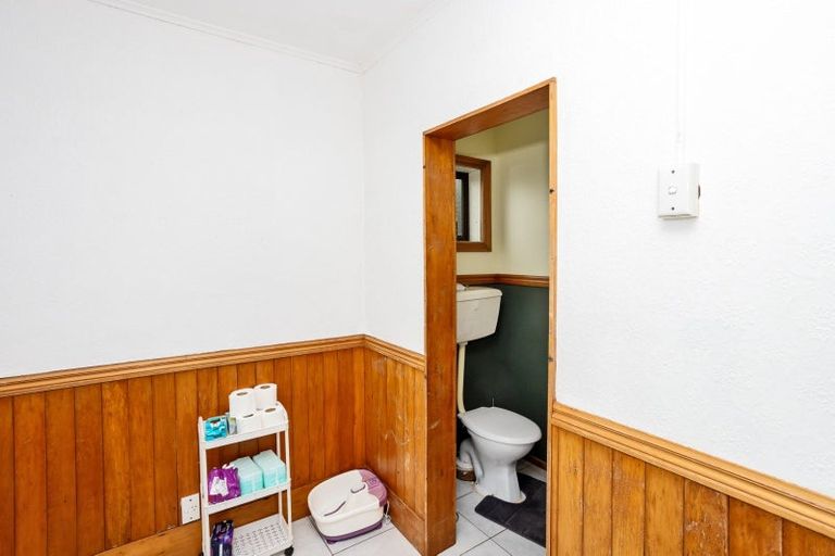 Photo of property in 8 Centre Street, Strathern, Invercargill, 9812