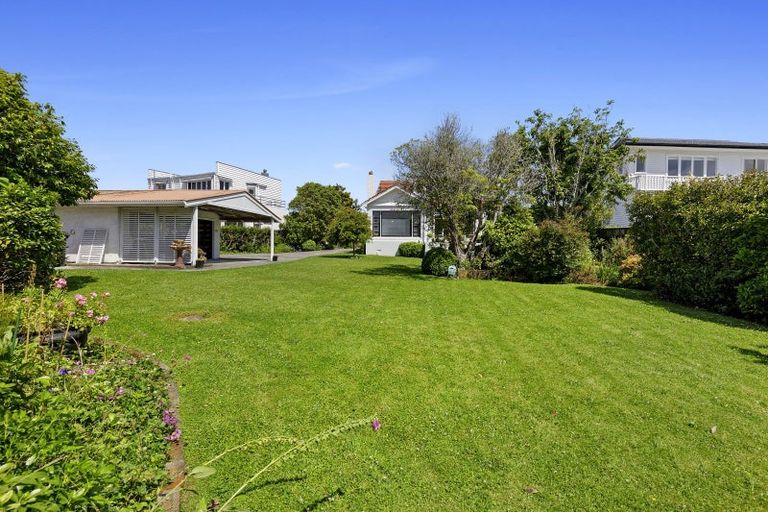 Photo of property in 18 Hathaway Avenue, Boulcott, Lower Hutt, 5010