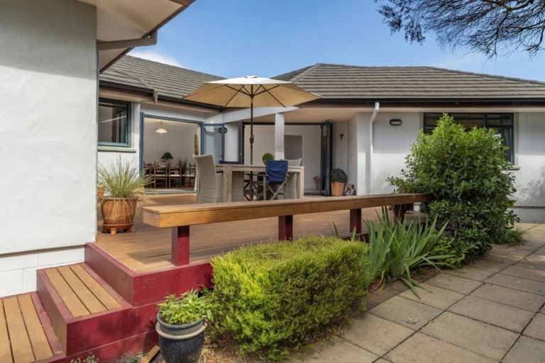 Photo of property in 15 La Colina Place, Bethlehem, Tauranga, 3110