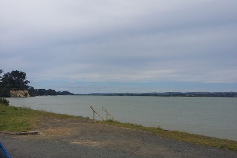 Photo of property in 9 Beach Road, Glenbrook, Waiuku, 2681