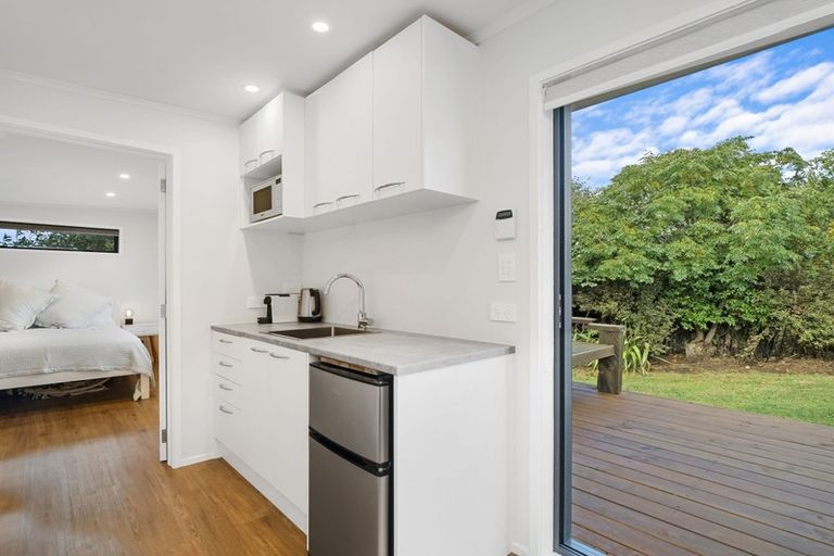 Photo of property in 36 Scott Road, Stanmore Bay, Whangaparaoa, 0932