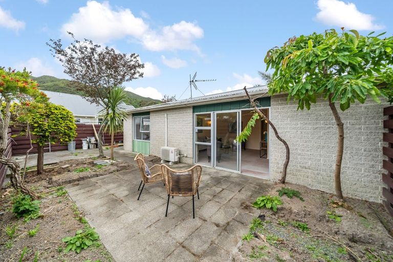 Photo of property in 40a Bauchop Road, Waterloo, Lower Hutt, 5011