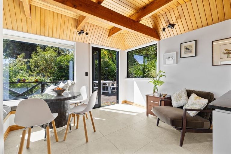 Photo of property in 2 The Cliffs, Britannia Heights, Nelson, 7010