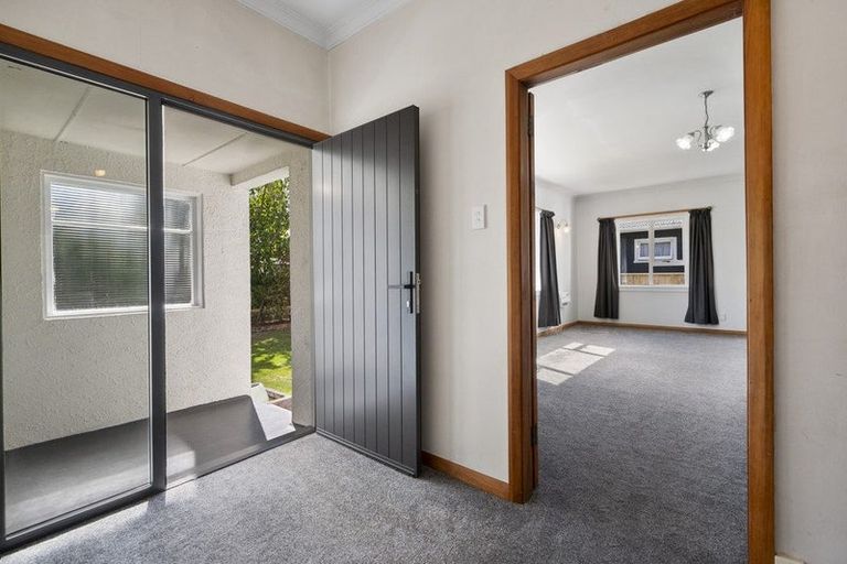 Photo of property in 63 Guy Avenue, Takaro, Palmerston North, 4410