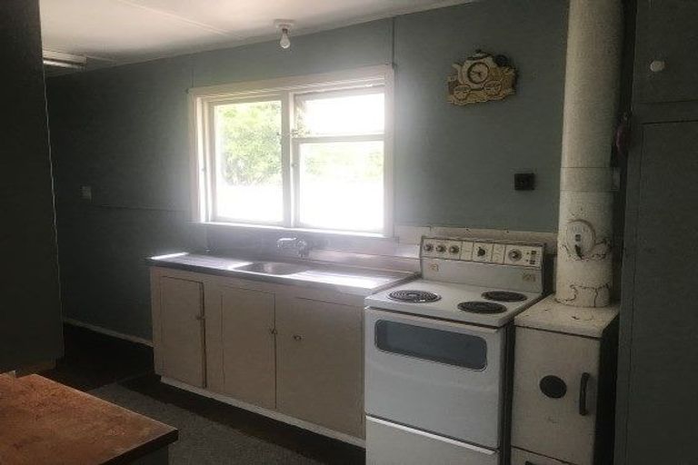 Photo of property in 42 Hollyford Avenue, Bryndwr, Christchurch, 8053