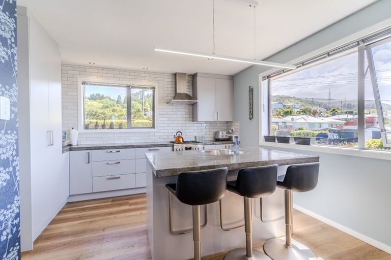 Photo of property in 50 Gilkison Street, Halfway Bush, Dunedin, 9010