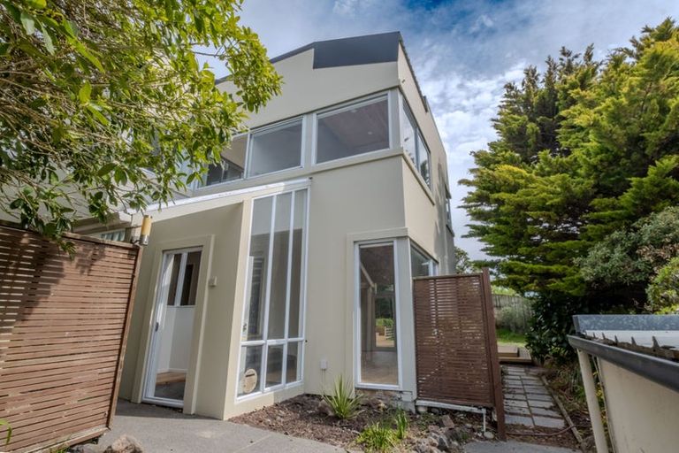 Photo of property in 9b Kinsey Terrace, Clifton, Christchurch, 8081