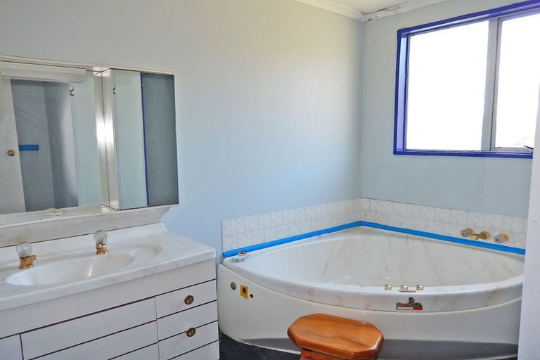 Photo of property in 15 Kakanui Road, Kakanui, Oamaru, 9495