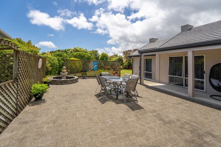 Photo of property in 9 Ardilea Avenue, Stoke, Nelson, 7011