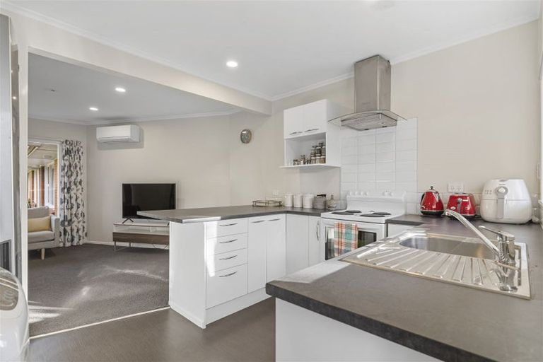 Photo of property in 4112/110 East Coast Road, Forrest Hill, Auckland, 0620